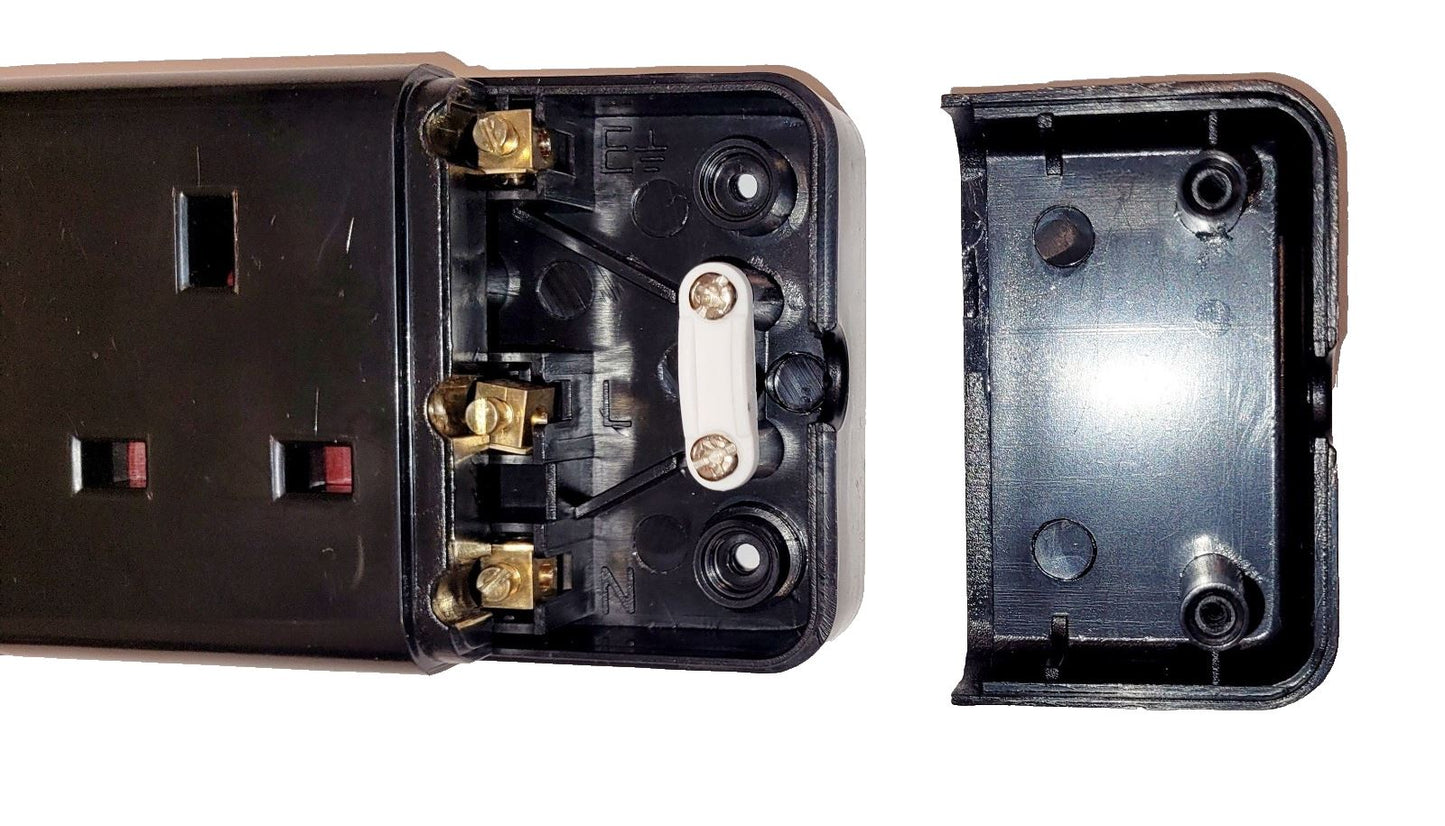 Socket 6 Gang 240 Volt For Extension Lead Cable Electric Power Plug 16 Amp 240V