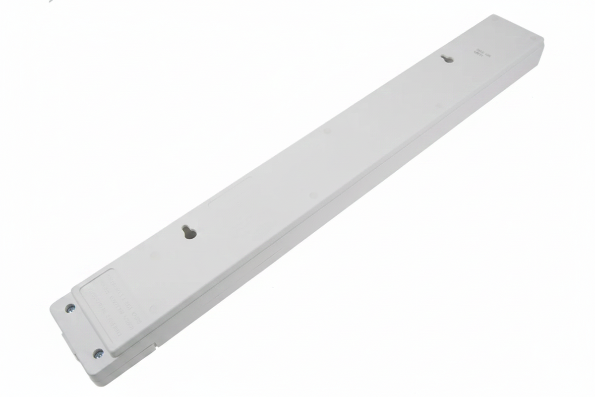 Socket 6 Gang 240 Volt For Extension Power Socket Re-wireable White 240V UK 3001079