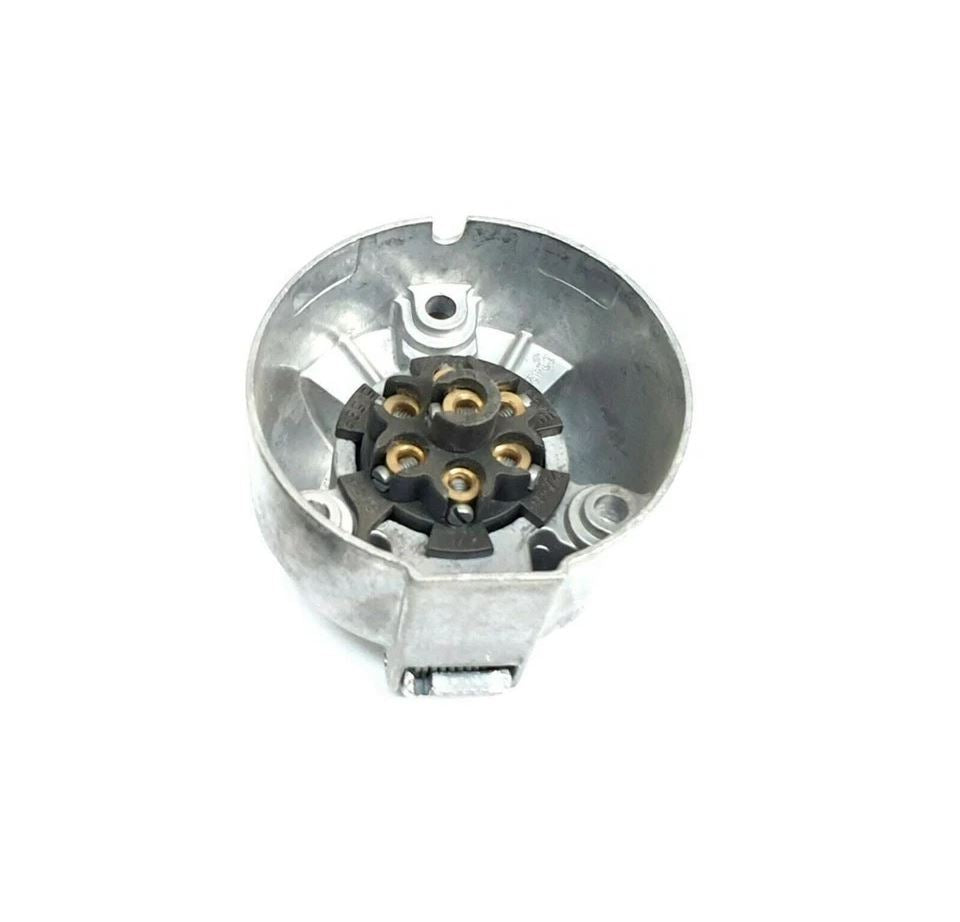 12 V Type N 7 Pin Metal Plant Trailer / Caravan Towing Socket Motorhome 9001399