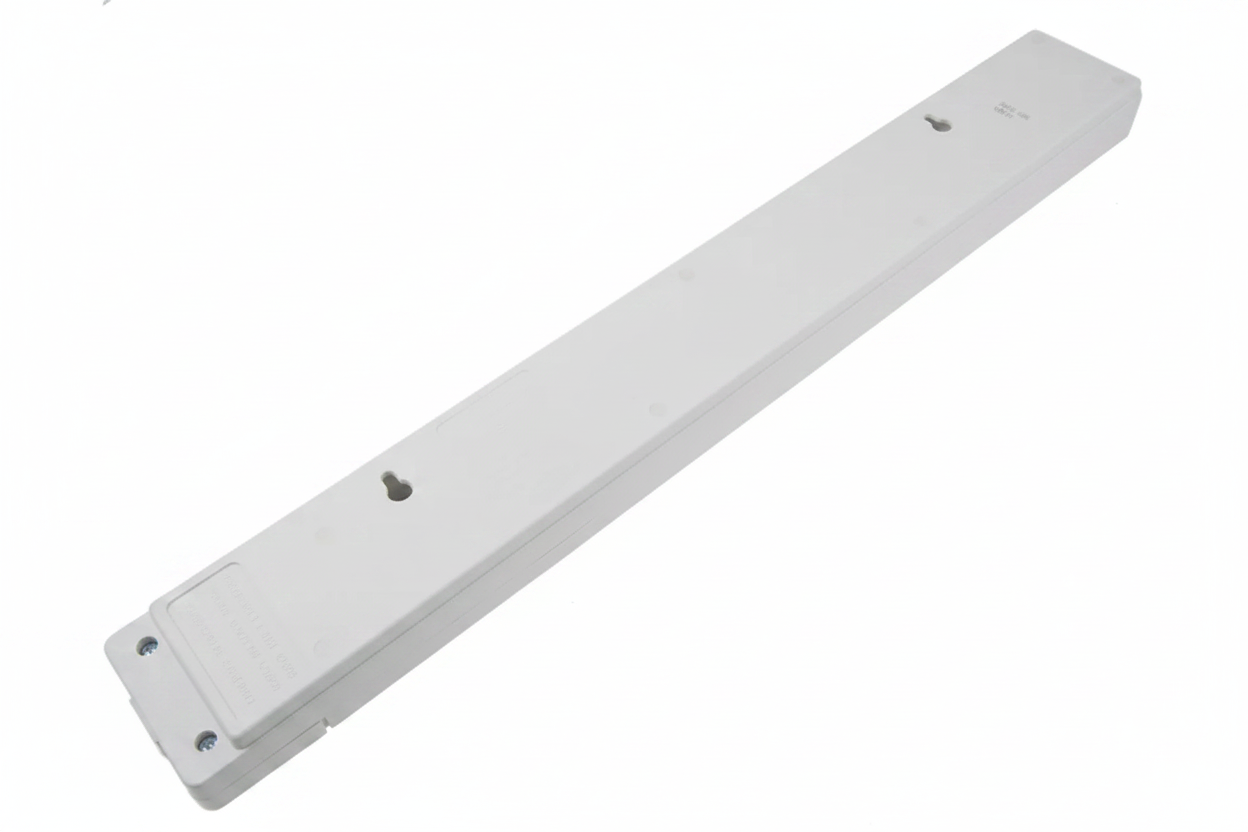 Socket 6 Gang 240 Volt For Extension Power Socket Re-wireable White 240V UK 3001079
