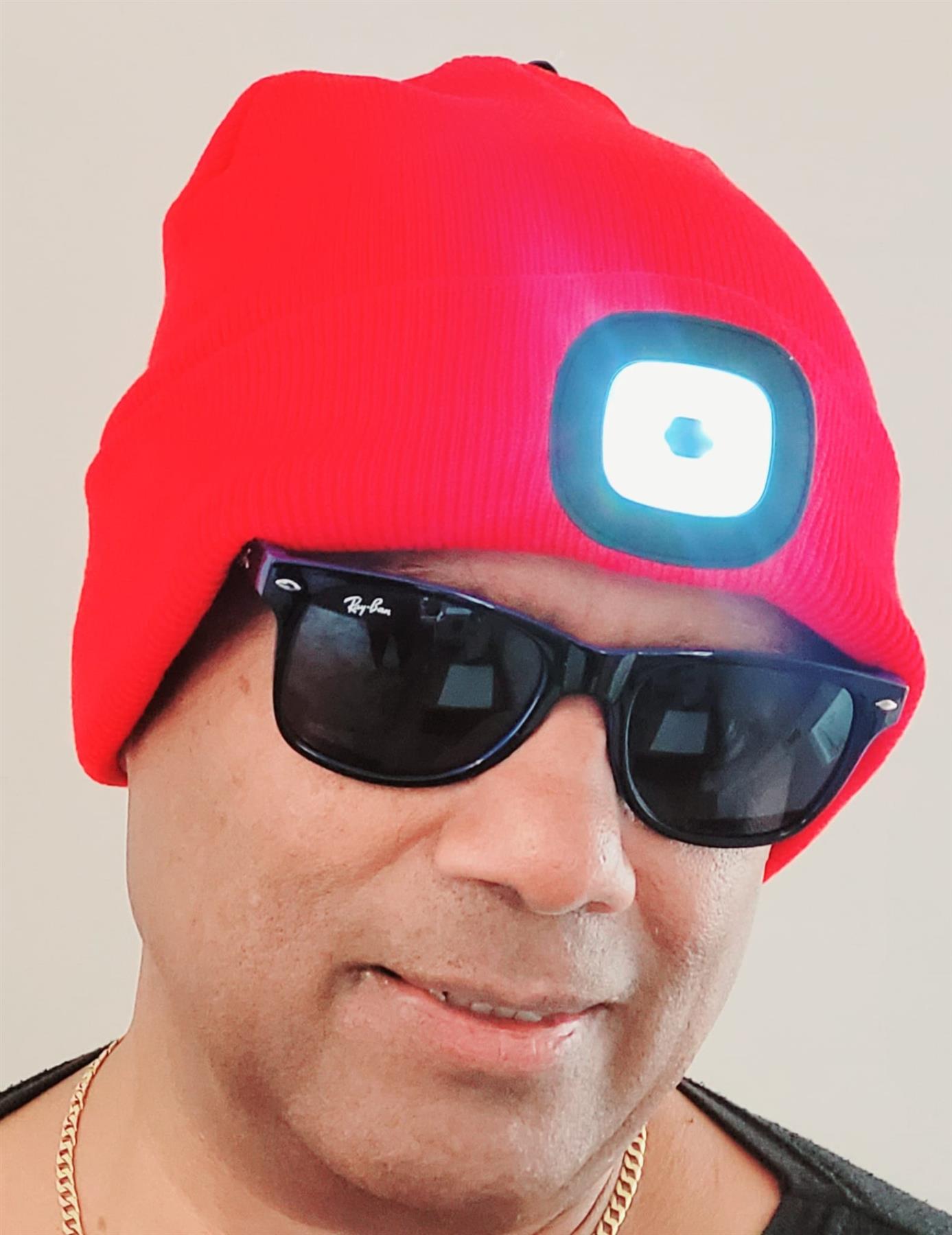 Beanie Hat Cap Light LED USB Rechargeable Battery Powered Light Unisex RED